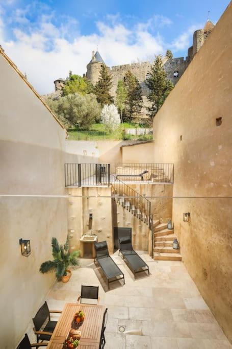 Longue Vie A La Reine - Piscine - Chateau Carcassone Exterior photo